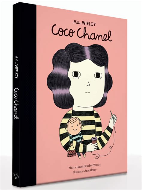 Mali WIELCY Coco Chanel Hardcover – January 1, 2020